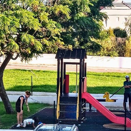 Seaparty Almada Kültér fotó